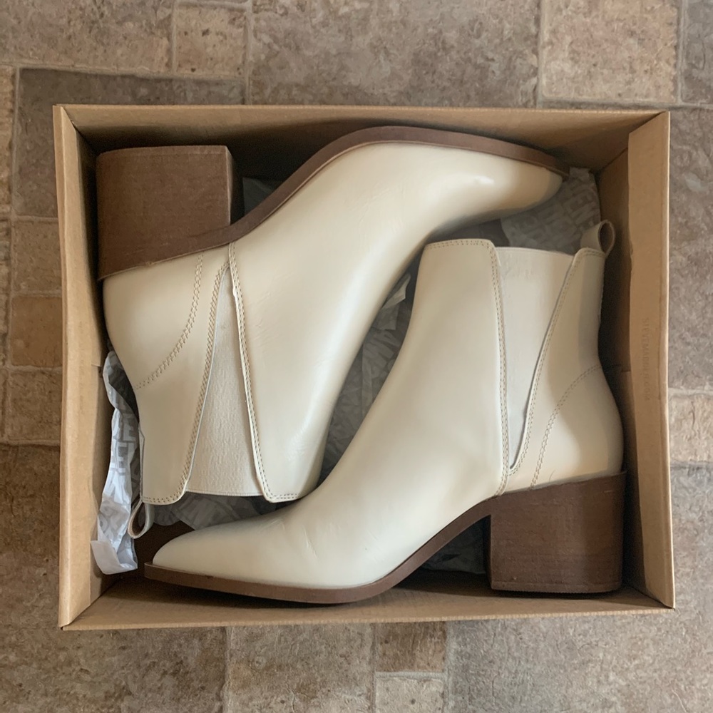 Steve Madden Audience Bone Leather Booties